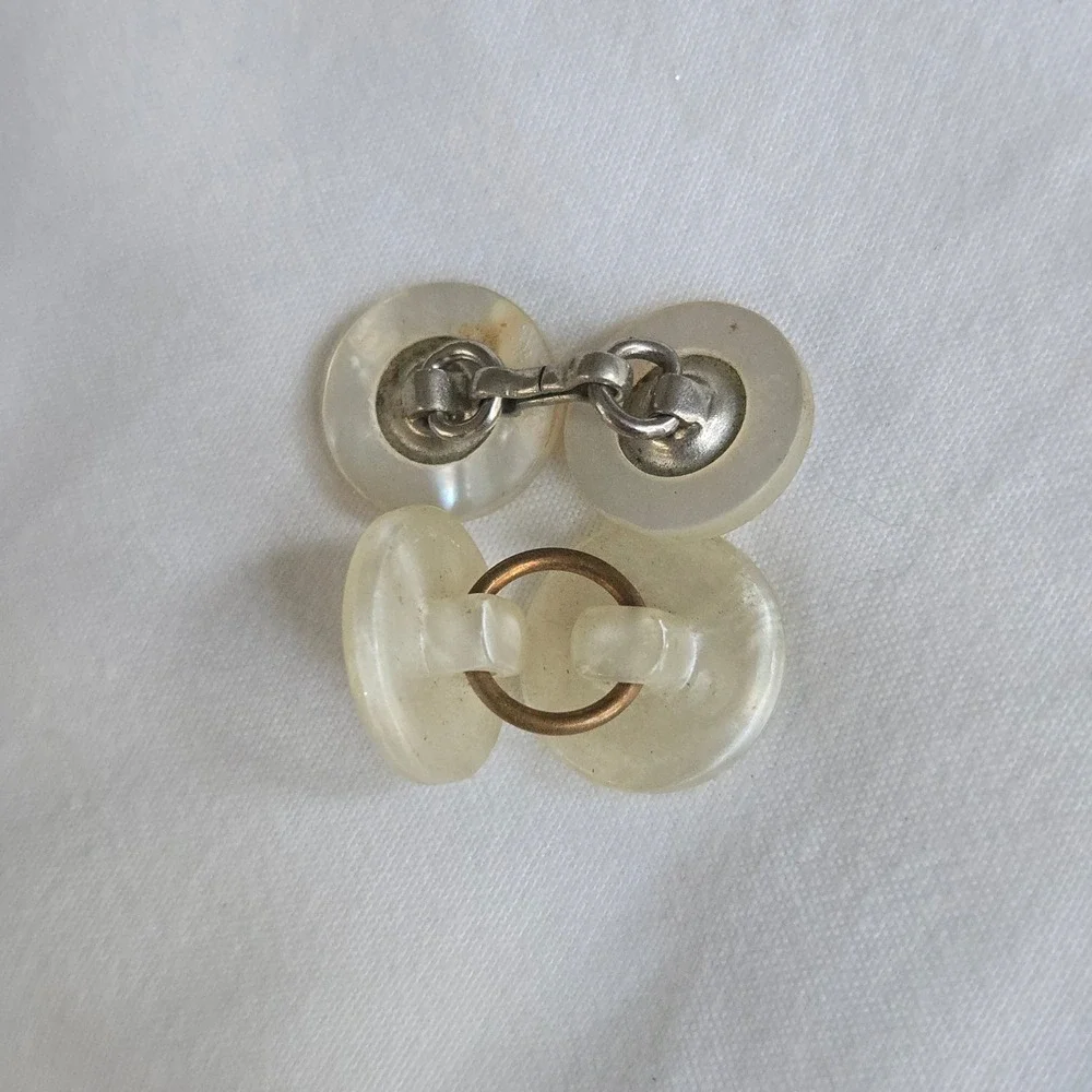 VTG Mother Of Pearl Cufflinks Mismatched Cuff Links Men White Cream Iridescent